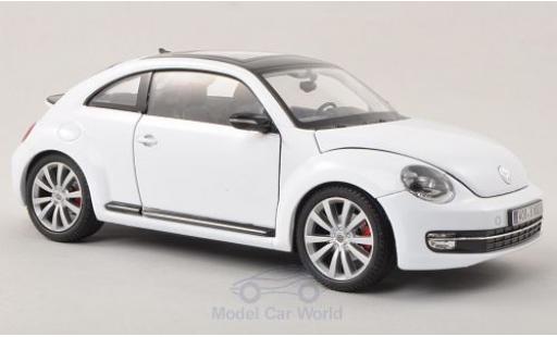 Volkswagen Beetle 1/24 Welly weiss 2012 ohne Vitrine modellautos