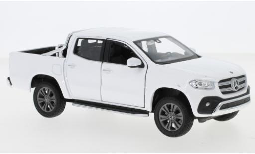 Modellautos Mercedes CLA 1/24 Welly X-classe blanche Mercedes CLA 1/24 Welly X-classe blanche modellautos