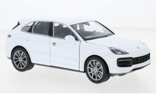Modellautos Porsche Cayenne Turbo 1/24 Welly blanche Porsche Cayenne Turbo 1/24 Welly blanche modellautos