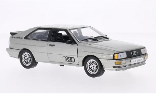 Modellautos Audi Quattro 1/24 WhiteBox silber 1986 Audi Quattro 1/24 WhiteBox silber 1986 modellautos