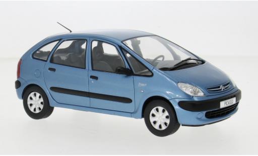 Modellautos Citroen Xsara 1/24 WhiteBox Picasso metallise blau 1999 1:24 Citroen Xsara 1/24 WhiteBox Picasso metallise blau 1999 1:24 modellautos