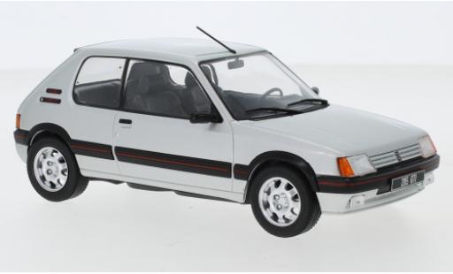 Modellautos Peugeot 205 1/24 WhiteBox 1.9 GTI silber 1988 Peugeot 205 1/24 WhiteBox 1.9 GTI silber 1988 modellautos