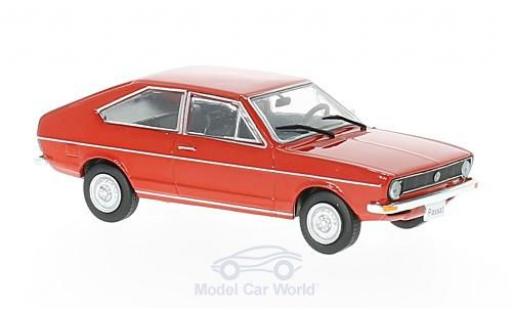 Volkswagen Passat 1/43 WhiteBox (B1) rot 1973 modellautos