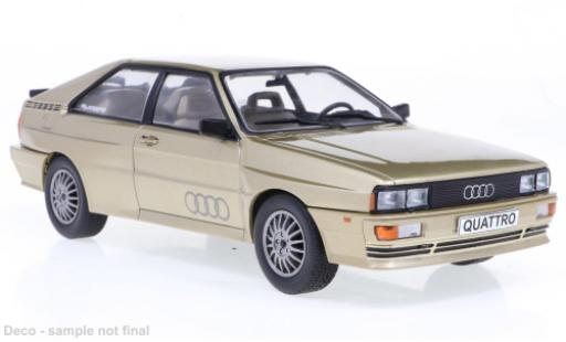 Modellautos Audi Quattro 1/24 WhiteBox beige/Dekor 1981 Audi Quattro 1/24 WhiteBox beige/Dekor 1981 modellautos