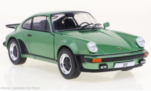 Modellautos Porsche 930 Turbo 1/24 WhiteBox 911  metallise vert 1974 Porsche 930 Turbo 1/24 WhiteBox 911  metallise vert 1974 modellautos