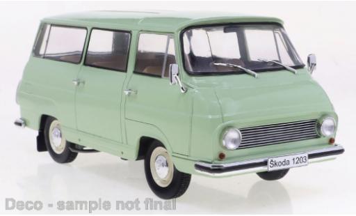 Modellautos Skoda 1203 1/24 WhiteBox la chaux 1968 Skoda 1203 1/24 WhiteBox la chaux 1968 modellautos