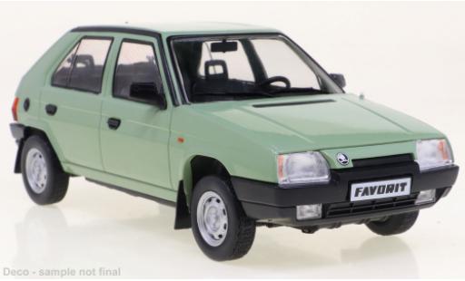 Modellautos Skoda Favorit 1/24 WhiteBox la chaux 1987 Skoda Favorit 1/24 WhiteBox la chaux 1987 modellautos