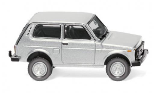 Lada Niva 1/87 Wiking silber modellautos