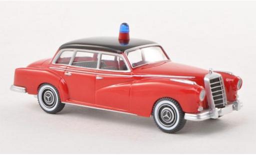 Modellautos Mercedes 300 1/87 Wiking pompiers Mercedes 300 1/87 Wiking pompiers modellautos